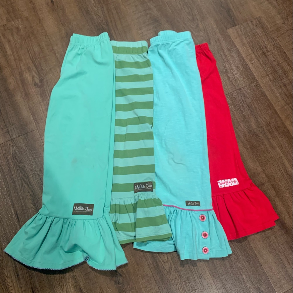 Lot of 4 pair of ruffle pants